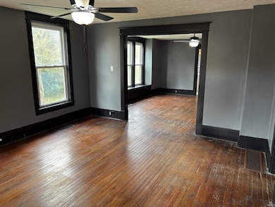 620 Main St, Grandview, IN 47615 - photo 5