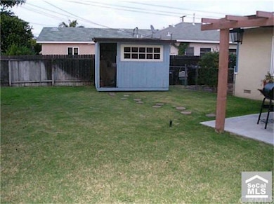 BACK YARD SHED