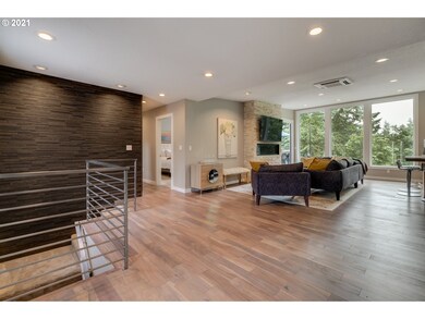 2596 Hillcrest Dr, West Linn, OR 97068 - photo 7