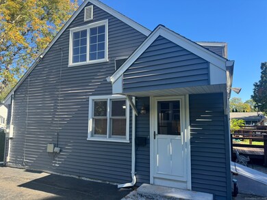 34 Hutchinson St, New Britain, CT 06053 - photo 2