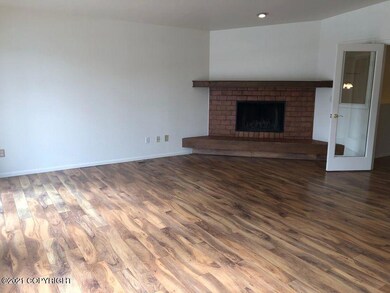 20190426184921540657000000-o