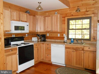 379 Wintergreen Way unit 1A, Berkeley Springs, WV 25411 - photo 5