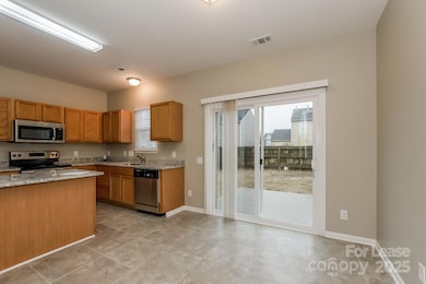 5307 Peachwood Dr, Charlotte, NC 28216 - photo 5