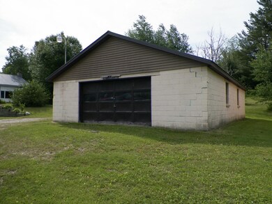 detached garage