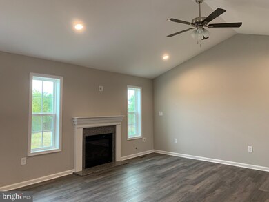 85 Constellation Rd, Inwood, WV 25428 - photo 4