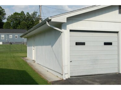 Garage with Workshop