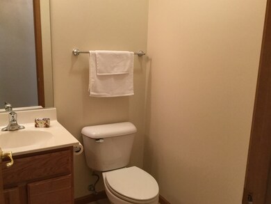 1/2 Bath