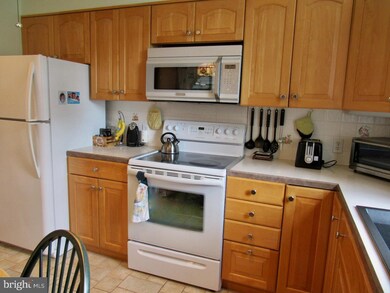 10 Leslie Ln, Wallingford, PA 19086 - photo 7