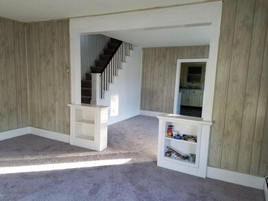 15 Fetherman St, Stroudsburg, PA 18360 - photo 2