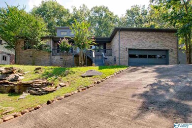 2701 Gawain Rd SE, Huntsville, AL 35803 - photo 3