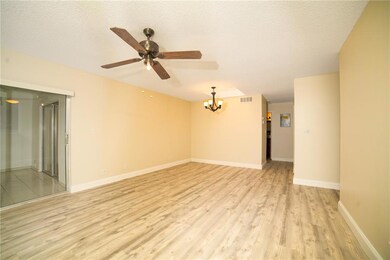 Living & Dining area