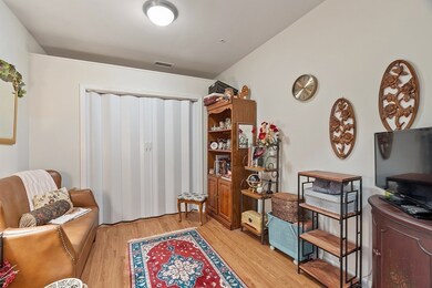 200 Martins Landing unit 102, North Reading, MA 01864 - photo 5