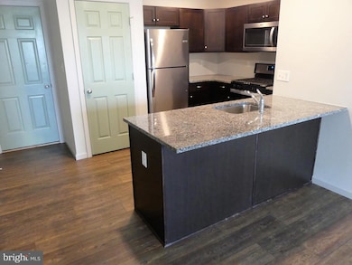 3088 Goshen Dr unit M64 L, Pennsburg, PA 18073 - photo 7