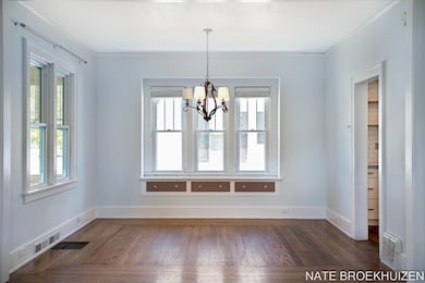 248 W 24th St, Holland-13