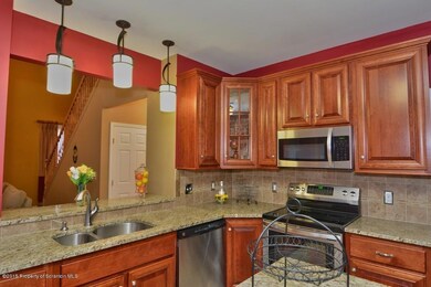 731 Laurel St, Mayfield, PA 18433 - photo 6