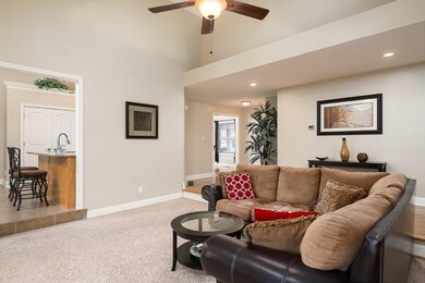 188 Lakeshore Cir, Georgetown, KY 40324 - photo 3