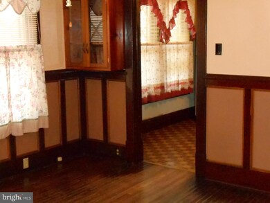 486 N Massanutten St, Strasburg, VA 22657 - photo 7