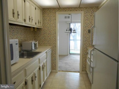 26 Dougherty Blvd unit B4, Glen Mills, PA 19342 - photo 2
