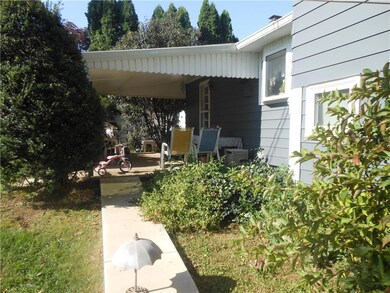 1916 Windsor Rd, Bethlehem, PA 18017 - photo 6