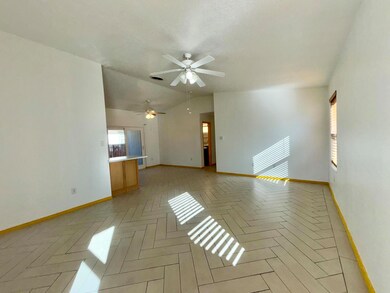 2000 Panda Dr SW, Los Lunas, NM 87031 - photo 2
