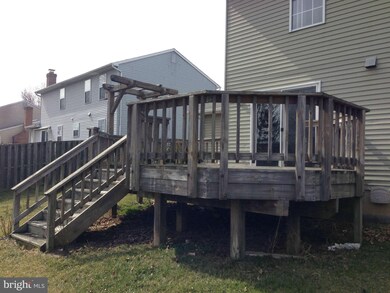 808 Cromwell Dr, Frederick, MD 21701 - photo 3