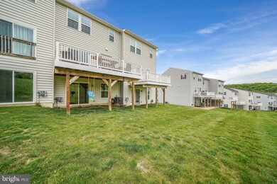 1810 Honeysuckle Ct, Downingtown, PA 19335 - photo 6