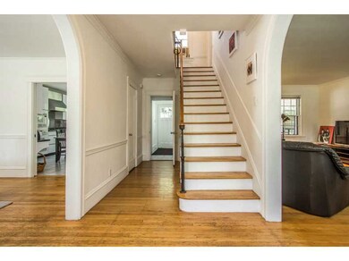 122 Upton Ave, Providence, RI 02906 - photo 3
