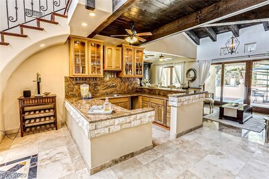 Beautiful step down entertainer's bar with small f
