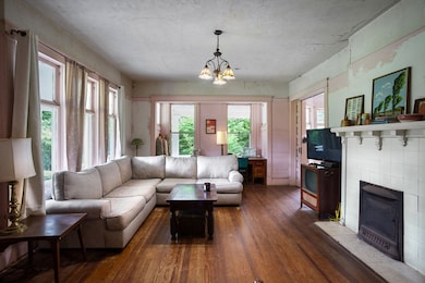 140 College St, Cuthbert, GA 39840 - photo 4