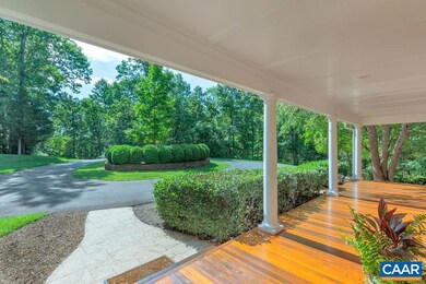 1846 Taylors Gap Rd, Charlottesville, VA 22903 - photo 4