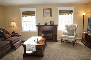 40 Scott Dr, Troy, NY 12180 - photo 5