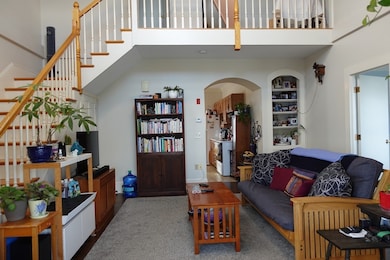 102 Market St, Amesbury, MA 01913 - photo 2