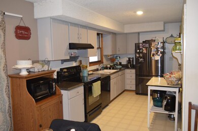 135 Carpenter St, Muncy, PA 17756 - photo 7