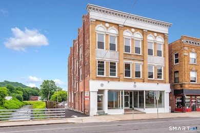 120 E Main St unit 3, Torrington, CT 06790 - photo 2