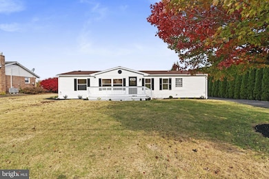 2337 Brownsville Rd, Robesonia, PA 19551 - photo 2