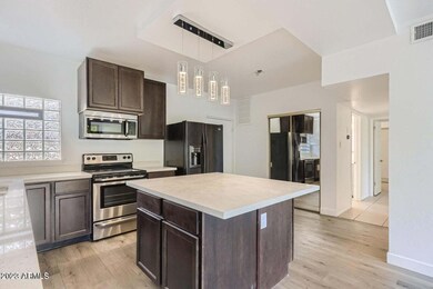 Windsor Place Condominiums unit C206, Phoenix, AZ 85012 - photo 4