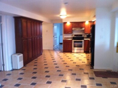 4753 Scheidys Rd unit B, Coplay, PA 18037 - photo 5