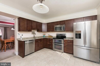 10 Pinecone Ct, Parkville, MD 21234 - photo 5