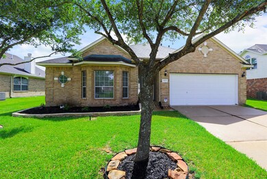 3611 Shasta Ct, Pearland, TX 77584 - photo 2