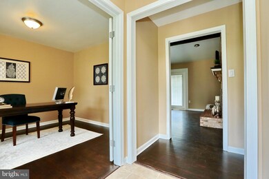 35683 Golf Course Dr, Mechanicsville, MD 20659 - photo 7