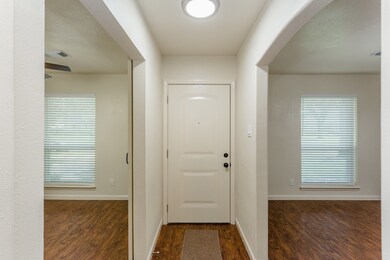 8215 Hazen St, Houston, TX 77036 - photo 4