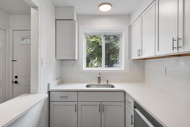 38 Shelburne Rd, Merrimack, NH 03054 - photo 5