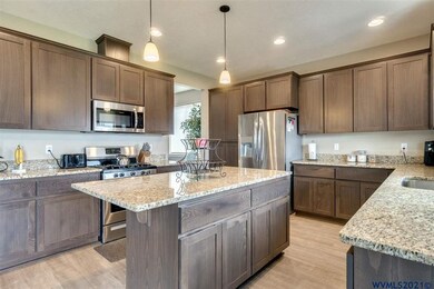 5952 NE Tuscan Loop, Millersburg, OR 97321 - photo 4