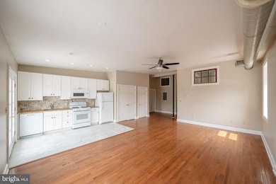 345 W Chestnut St unit 6, West Chester, PA 19380 - photo 4