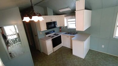 7915 Elliott Rd unit 22, Sebring, FL 33876 - photo 2