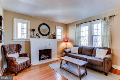 5538 Willys Ave, Halethorpe, MD 21227 - photo 5