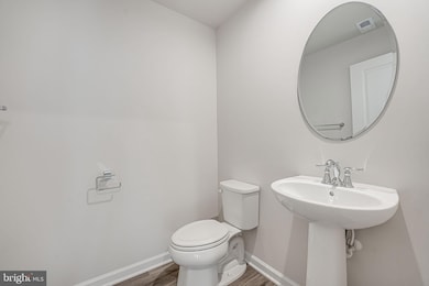 18343 Reaper Hill Ct, Triangle, VA 22172 - photo 7