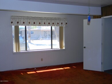 Family room - 19 x 20