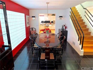 Dining room ready for your guests!