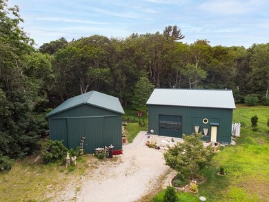 211 Horseneck Rd, South Dartmouth, MA 02748 - photo 4